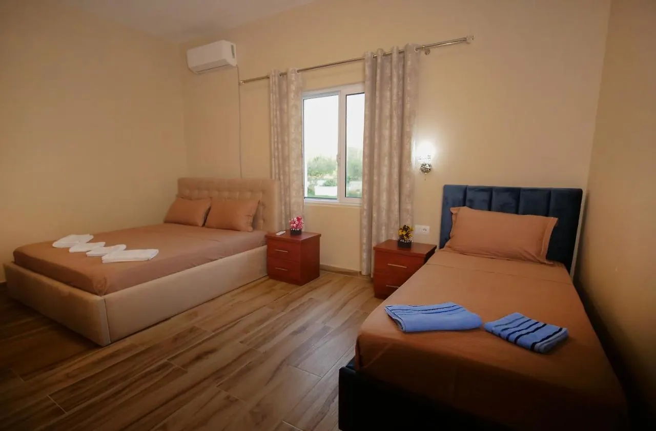 Hanna & Solei Hotel 培拉特