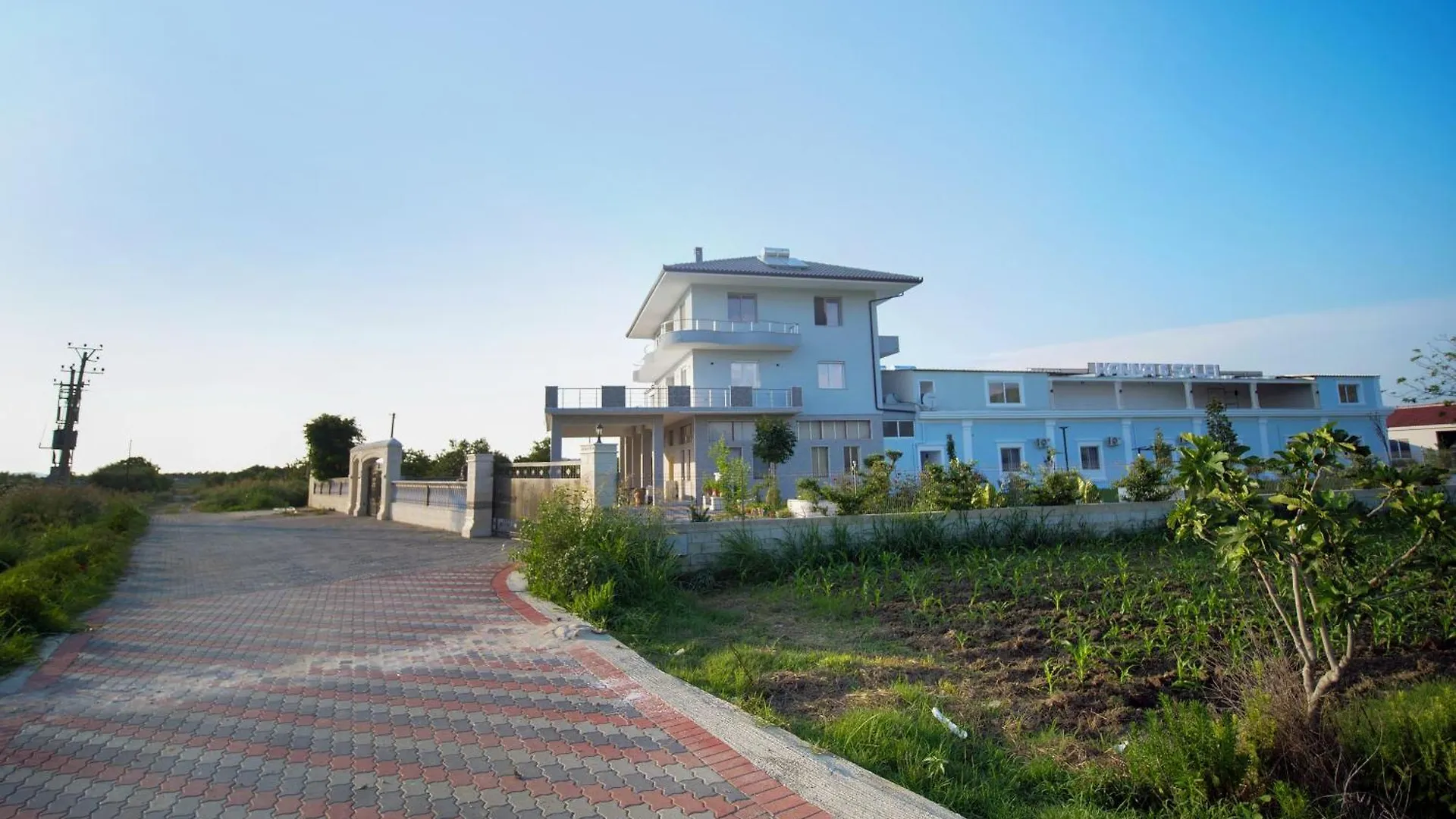 Hanna & Solei Hotel 培拉特